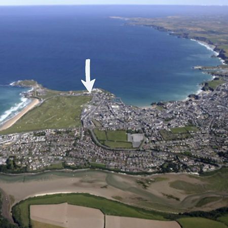Apartment 100M From Fistral Beach- Underground Parking-Surf Shower & Locker- Sleeps 6 New Quay Extérieur photo